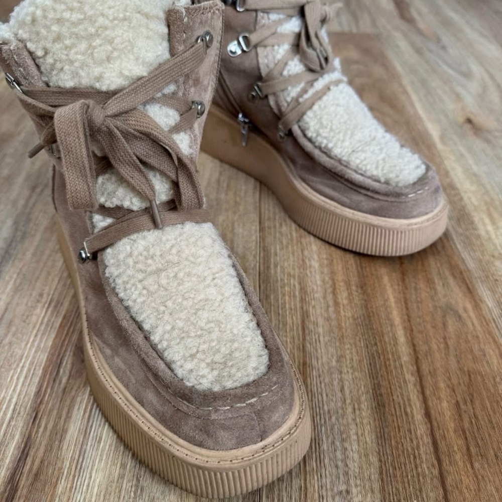 Women's Dolce Vita Tan and Cream Boots